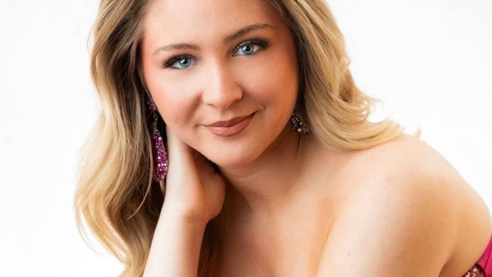 Miss Ark Valleys Teen Emmerson Allen